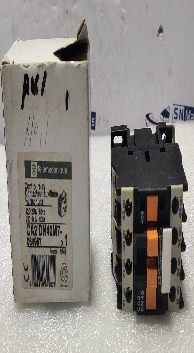 Telemecanique CA2DN40M7 Control Relay 220-230V 50Hz 200-240V 60Hz CA2DN40