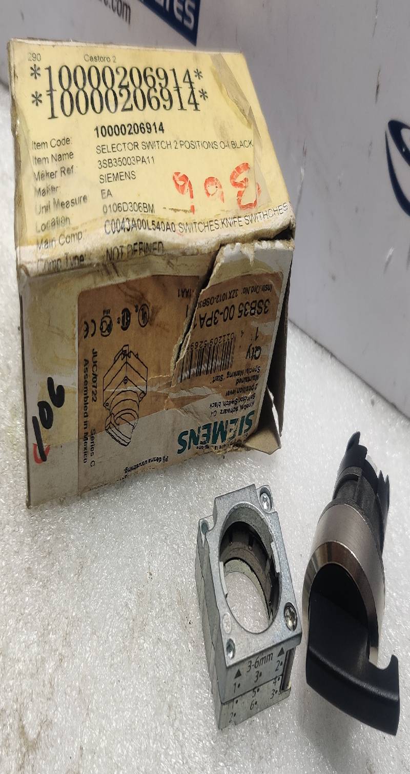 Siemens 3S3B35 00-3PA11 Selector Switch Black