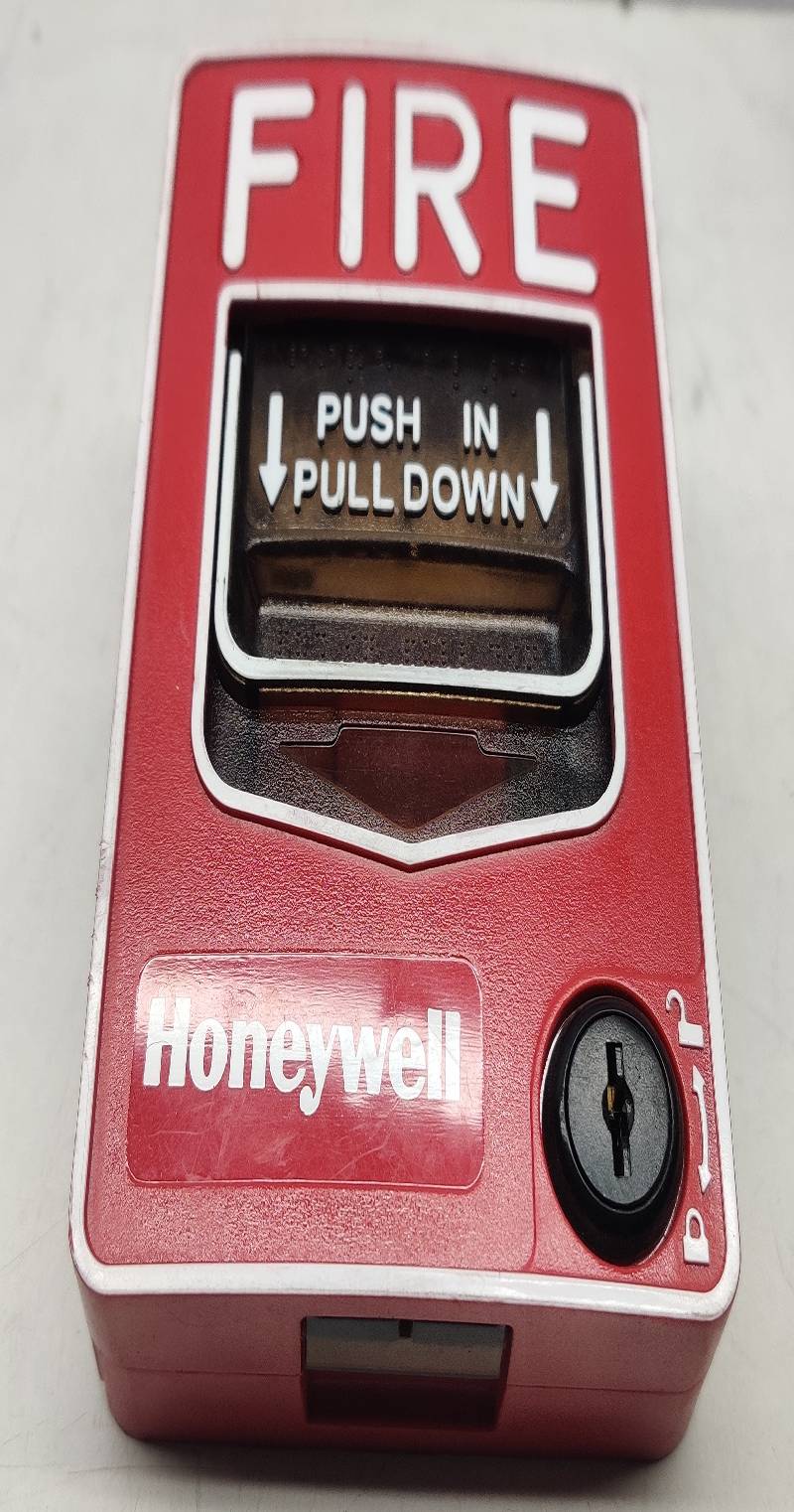Honeywell B07-009-351 Fire Alarm Pull Station Without Key