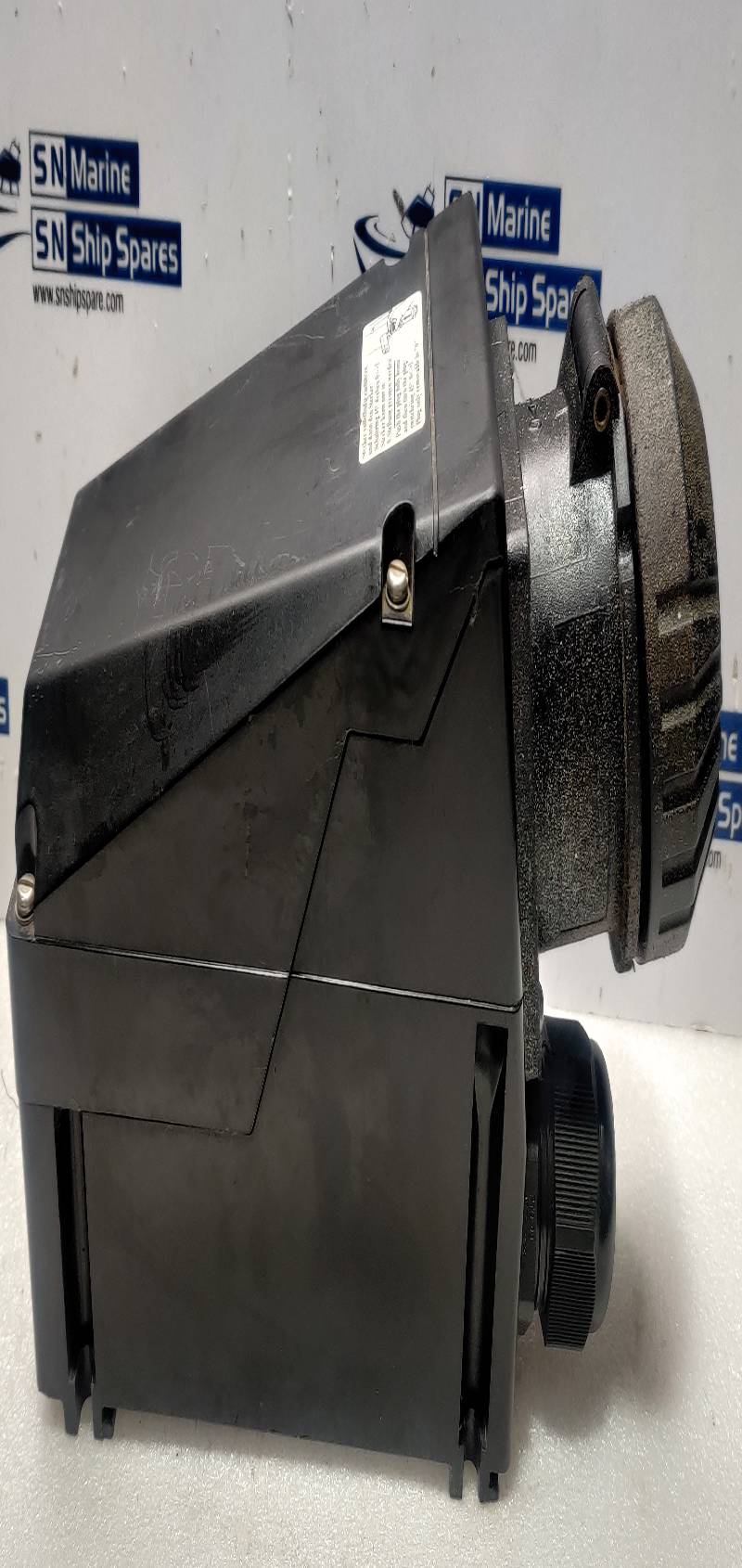 CEAG GHG5124407R0001 Wall Socket 32A-7H 500V~ Ui: 690V 3P+