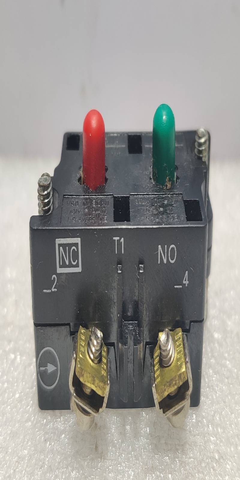 Cutler Hammer 10250T1 Contact Block 1 N.O.- 1N.C Series D1 2PCs In Lot