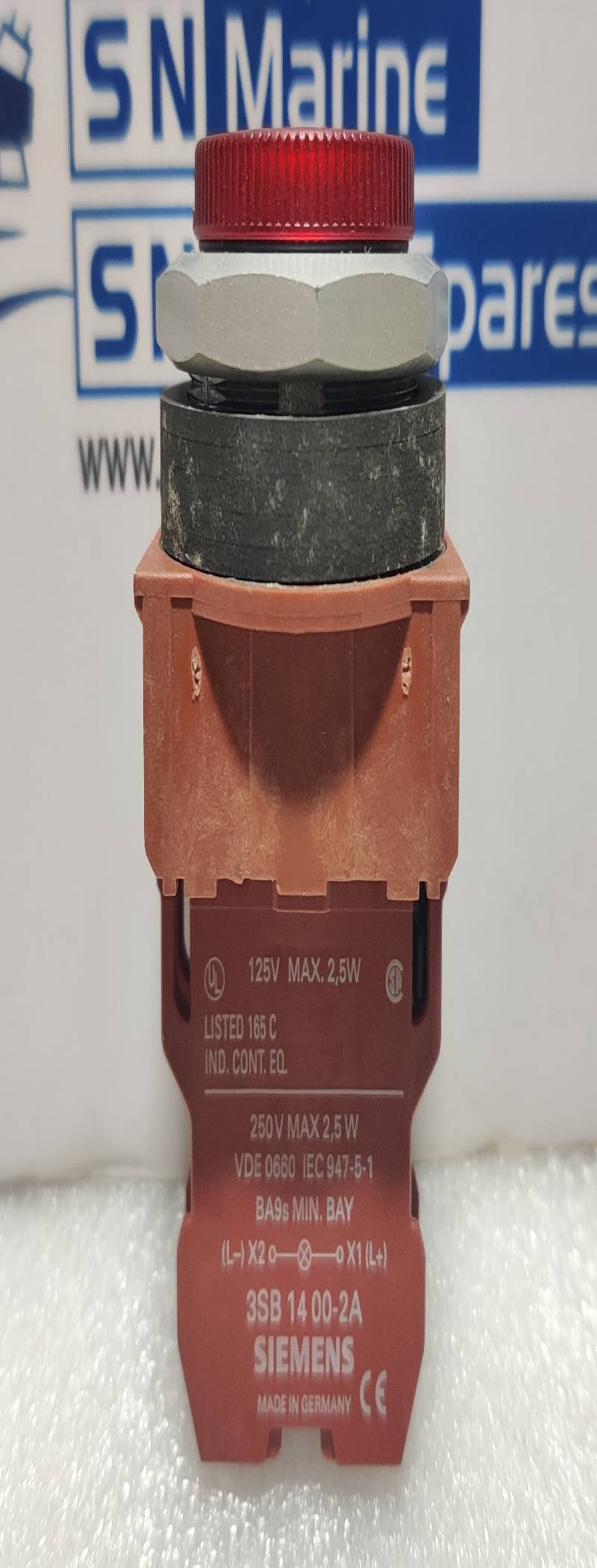 Siemens 3SB 1400-2A Indicating Light Reed 125V Max 2,5W Without Lamp