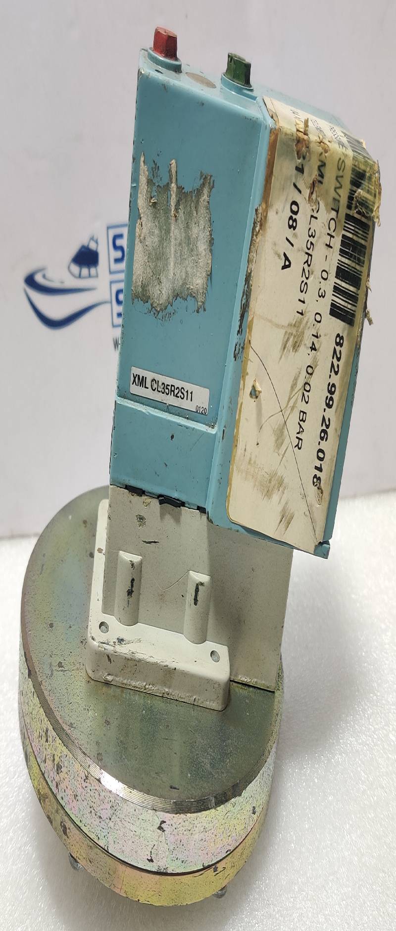 Telemecanique XML CL35R2S11 Pressure Switch Ui: 500V AC15 Ue: 240V Ie: 1,5A Square D