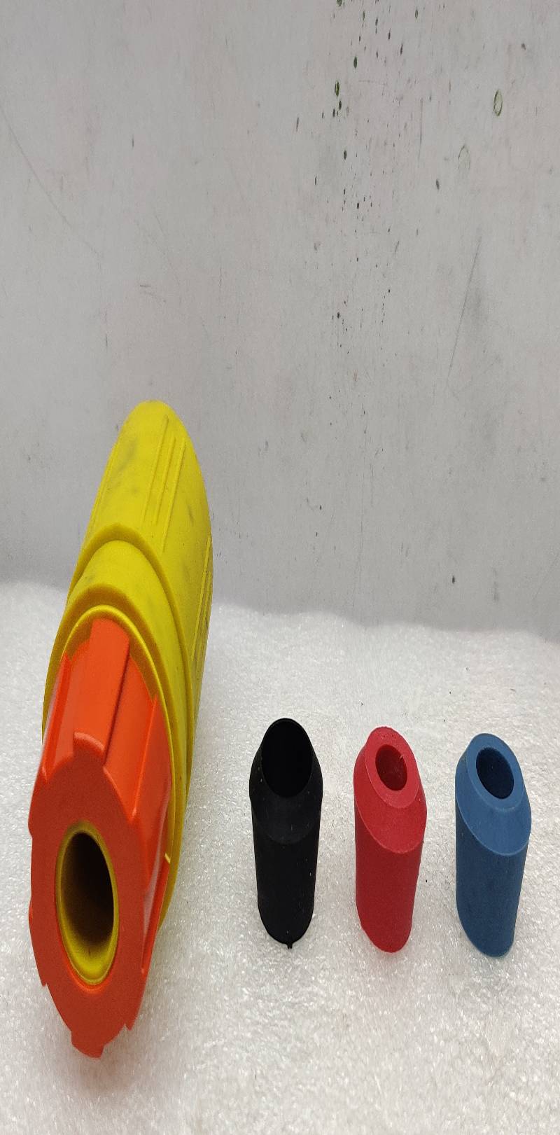 ERICSON 1610CG Connector NEMA5-15R 2PCs In Lot