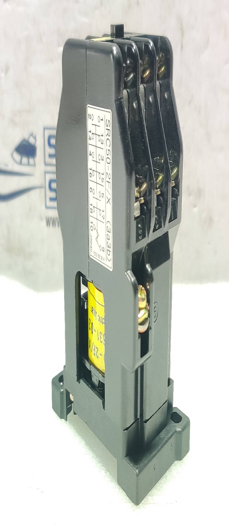 Fuji Electric SRC50-2F/X (3a3b) Auxiliary Relay 200/200-220V 50/60Hz