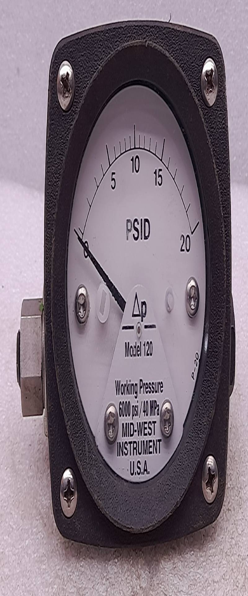 Mid-West Instruments 120AA-00-OO Differential Pressure Gauges 6000PSI F200