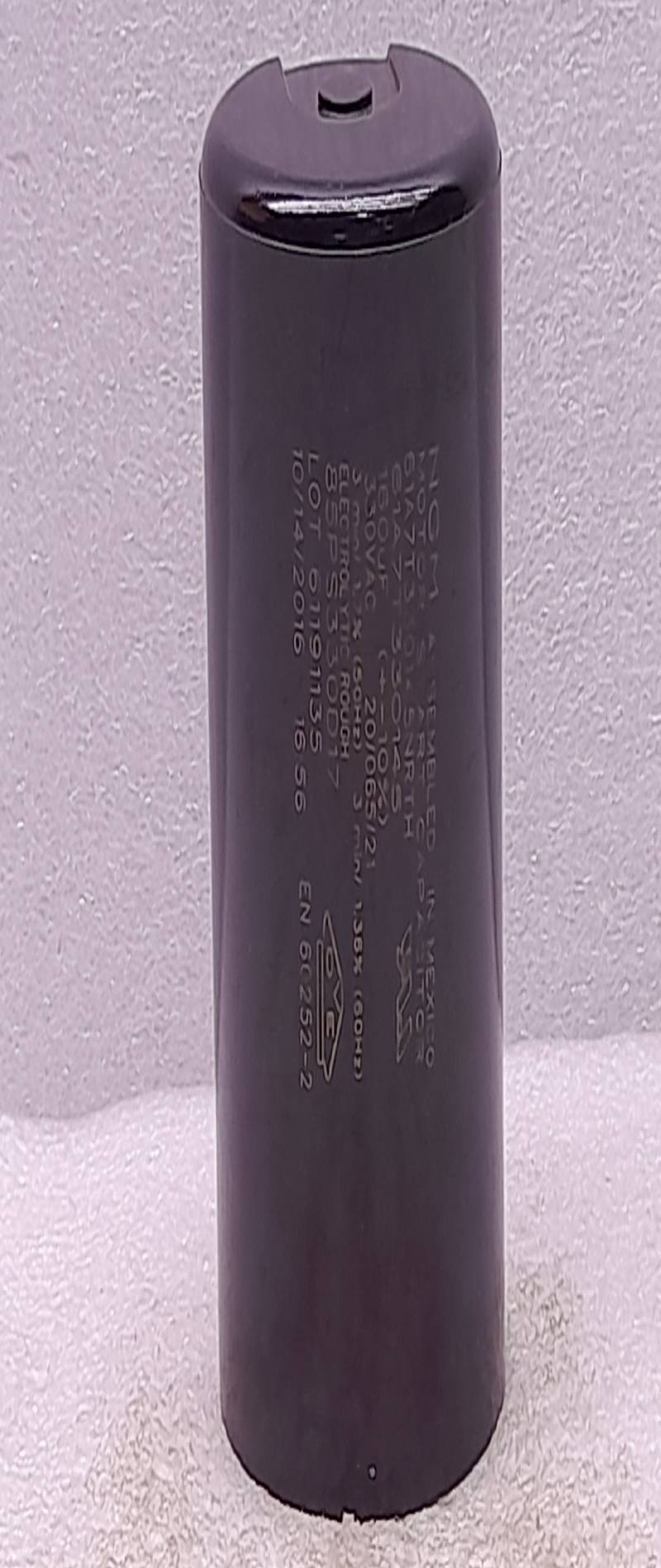 NGM 61A7T330145 Motor Capacitor 330Vac 160uF 50Hz