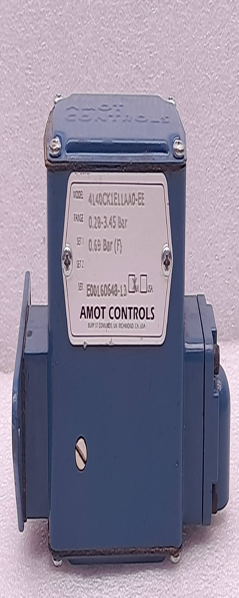 Amot Controls 4140CK1E11AA0-EE Pressure Switch  Range 0.28-3.45 Bar