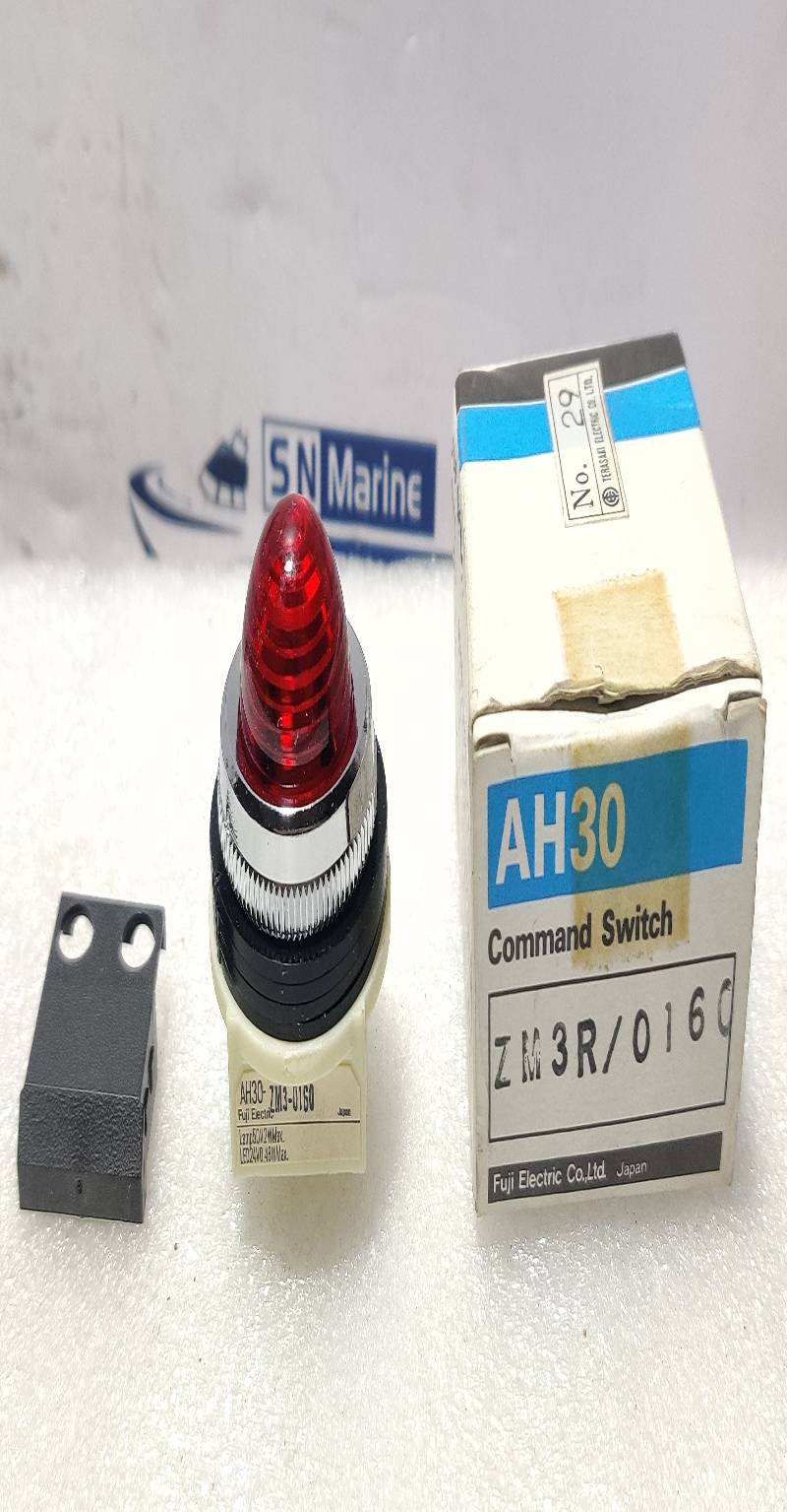 Fuji Electric AH30-ZM3-0160 Command Switch Red Pilot Light 50V 2W Max