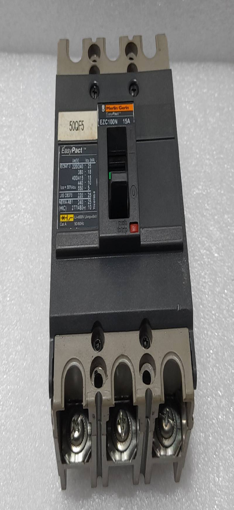 Merlin Gerin EZC100N EasyPact Circuit Breaker 15A Ui= 690V~ Uimp= 6kV Cat.A