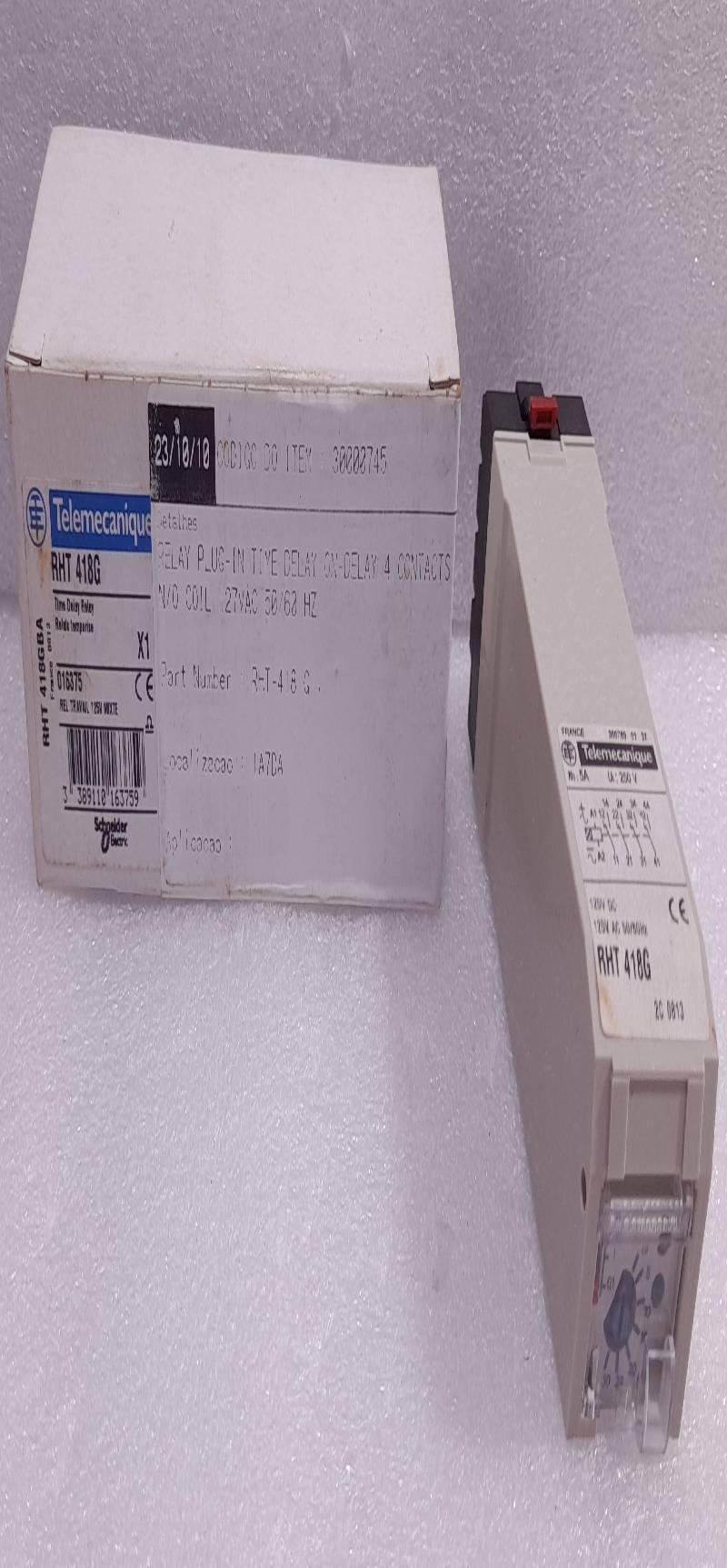 Telemecanique RHT 418G Time Delay Relay 125V DC 125V AC 50/60Hz Ith: 5A Ui: 250V