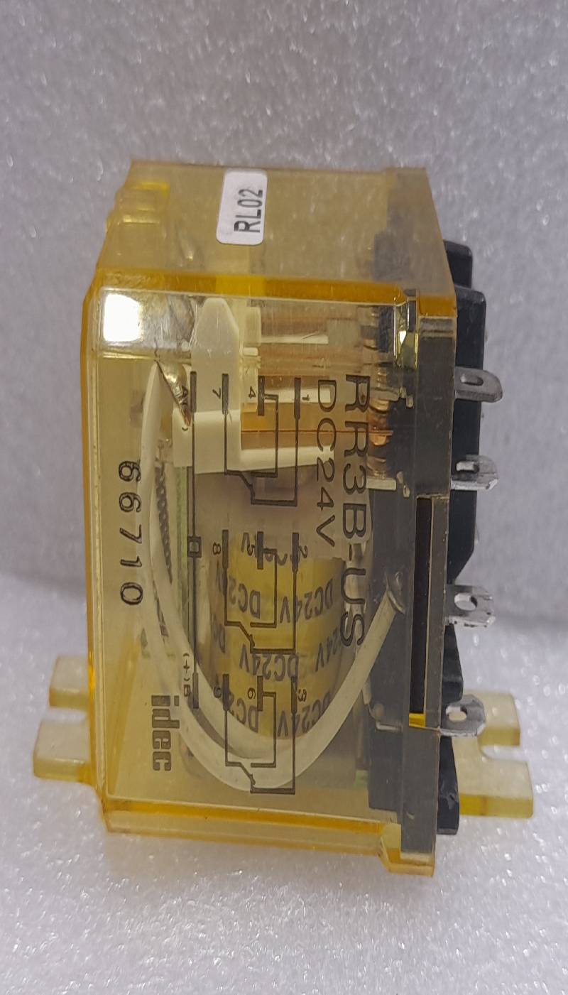 Idec RR3B-US General Purpose Relay DC24V