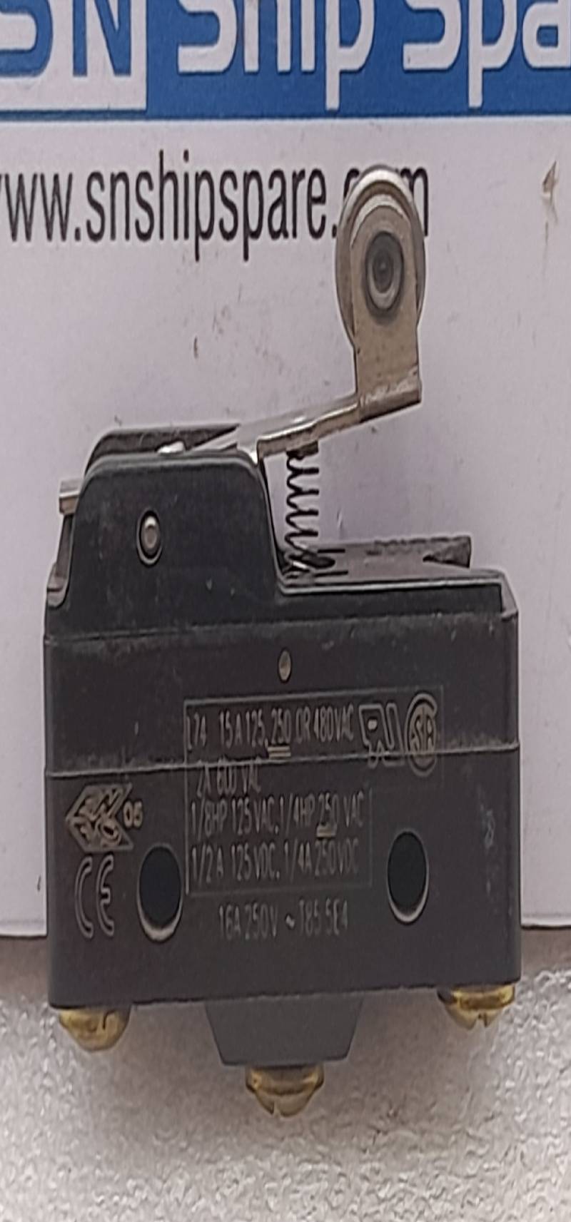 Honeywell BZ-2RW822102-A2 Standard Roller Microswitch 16A 250VAC 4PCs In Lot 