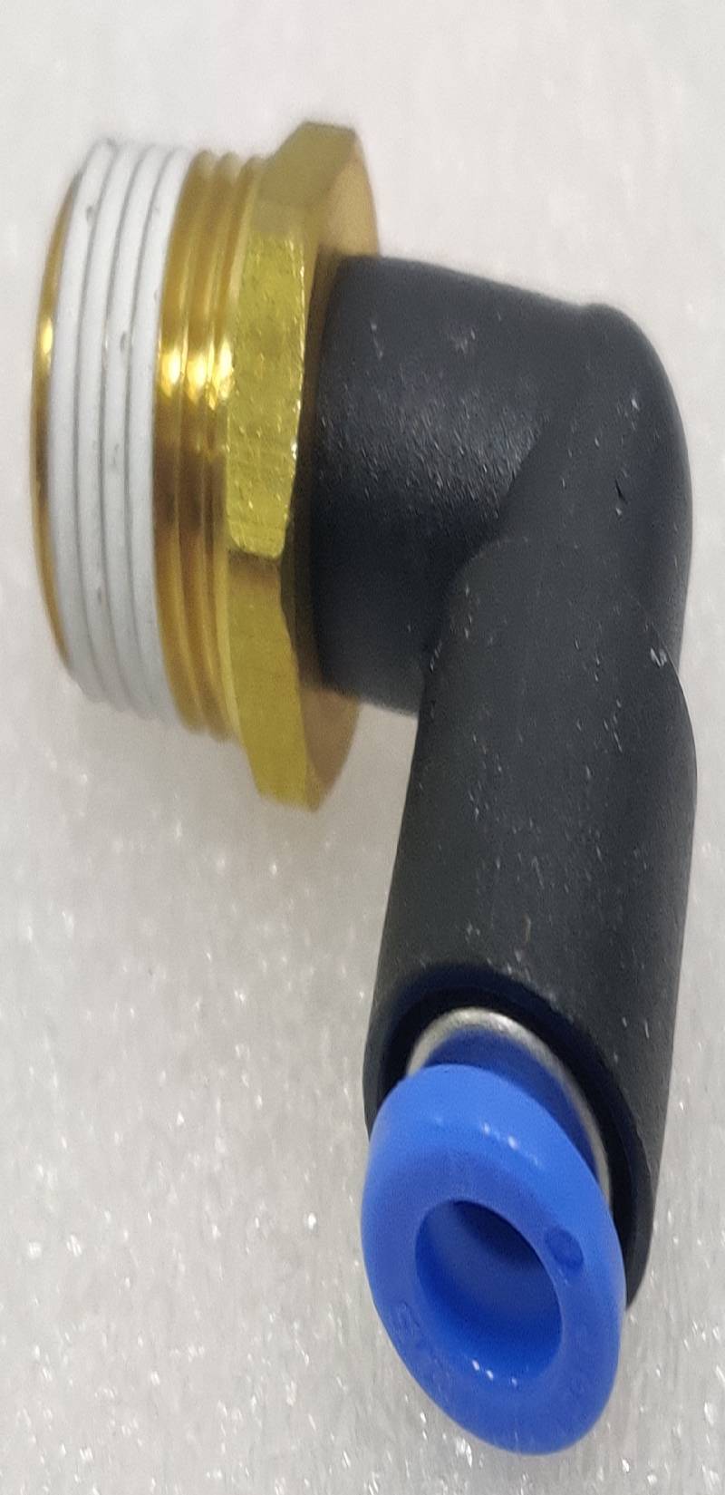 ELBOW ADAPTERS-TUBE 6MM 6862627 686-2627\\
