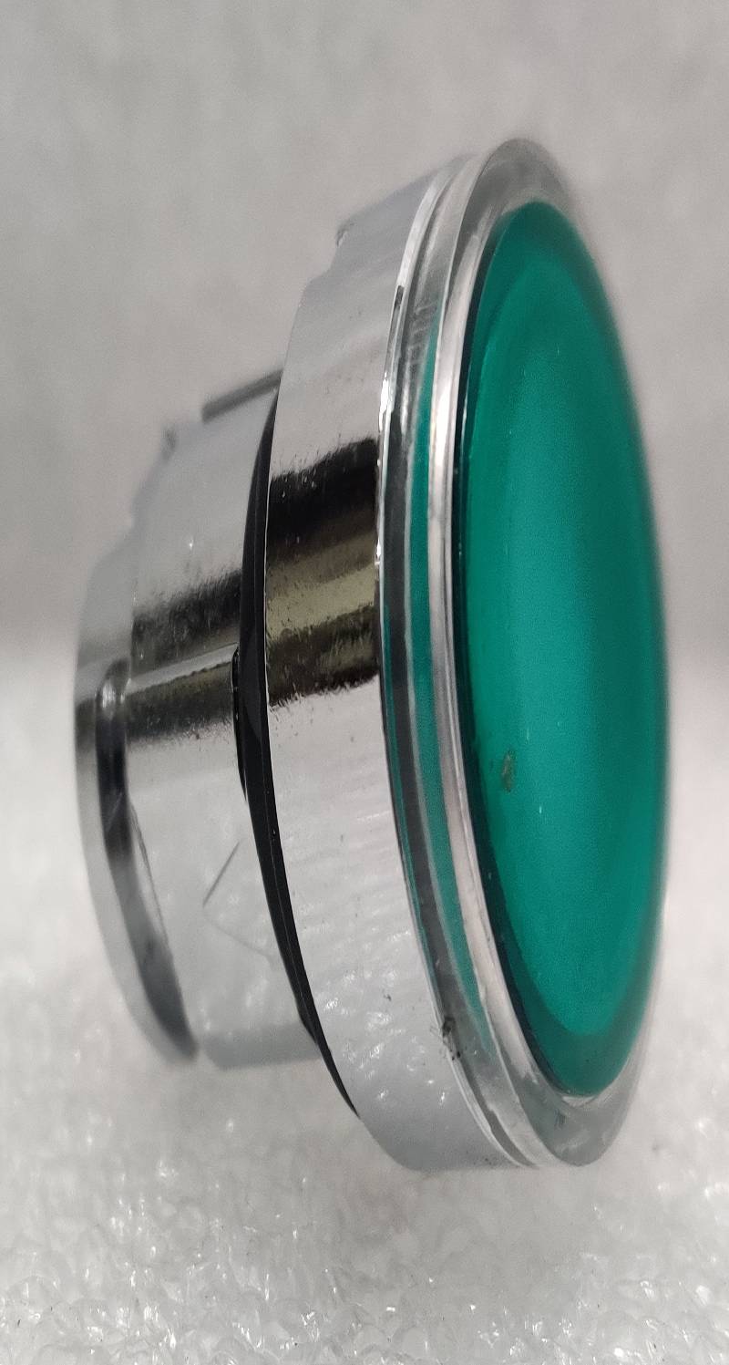 SCHNEIDER ELECTRIC  ZB4 BV033 GREEN PUSH BUTTON