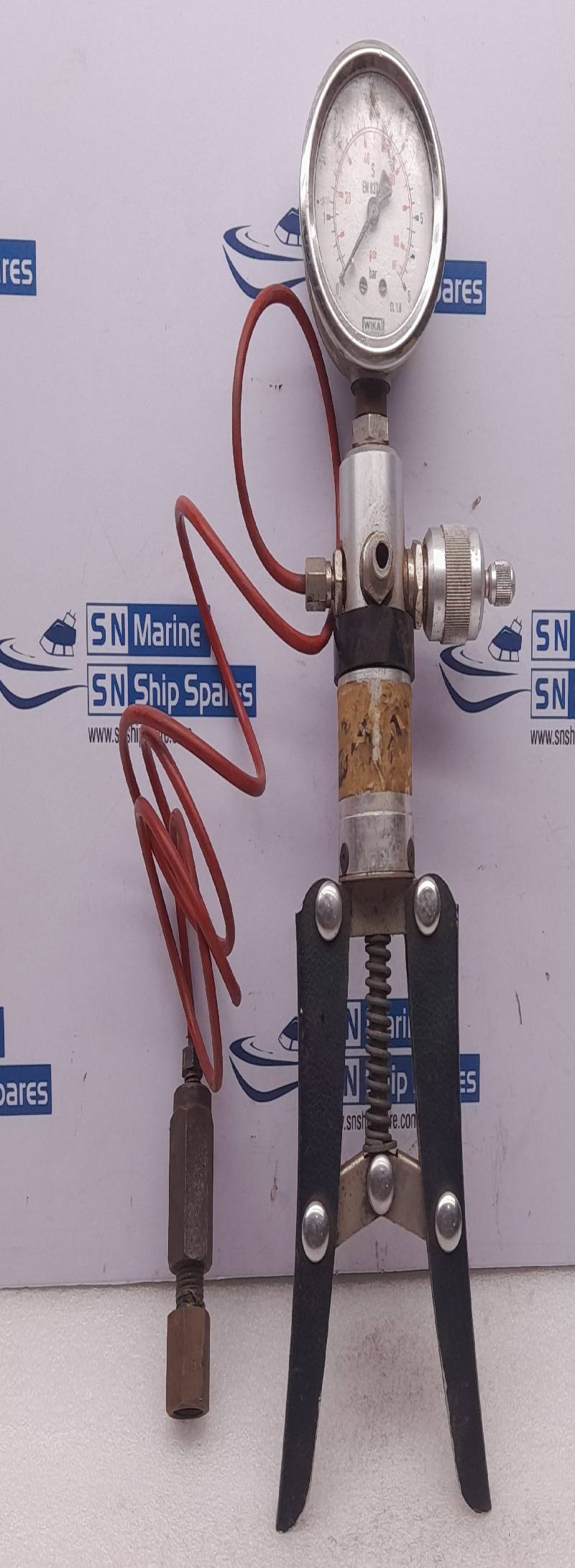 Pressure Calibrator Hand Held Pump 0-6Bar 0-87Psi