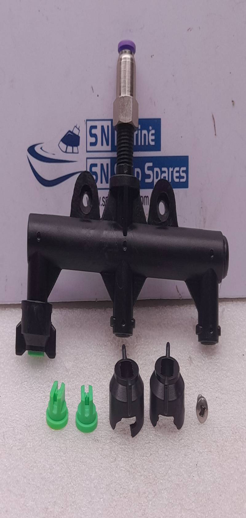 3 Nozzle Support For Carpet Cleaning Pad 