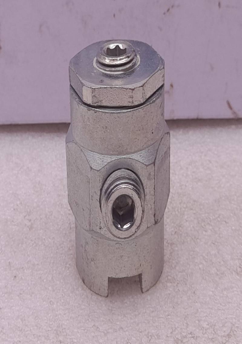 Songa Offshore 319702 Button Head Coupler 2PCs In Lot 