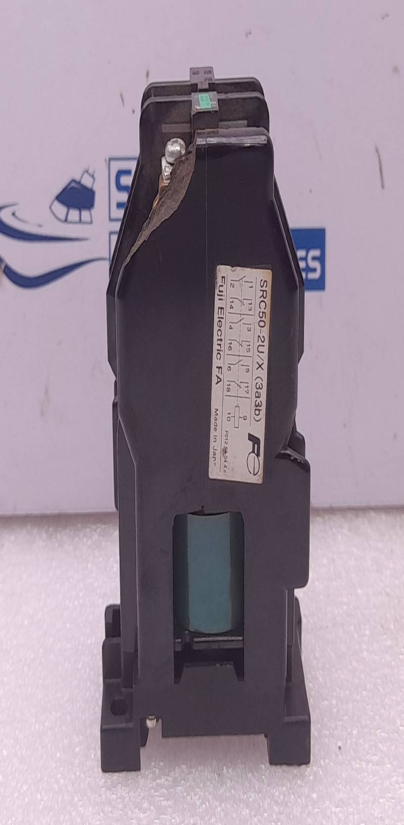 Fuji Electric SRC50-2U/X (3a3b) Auxiliary Relay 100/110-110V 50/60Hz